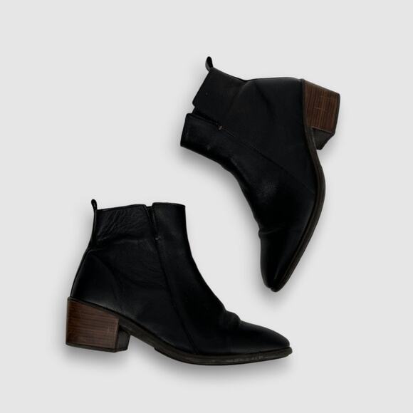 Naot Shoes - Naot Black Leather Side Zip Ankle Boot Block Heel Pointed Toe Size 41